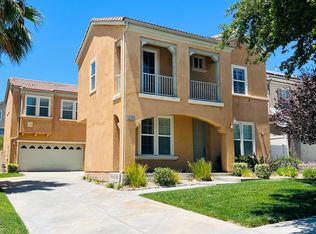 29395 Spencer Dr, Santa Clarita, CA 91387