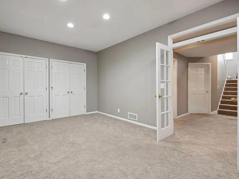 8706 Walton Pond Cir — Photo 27