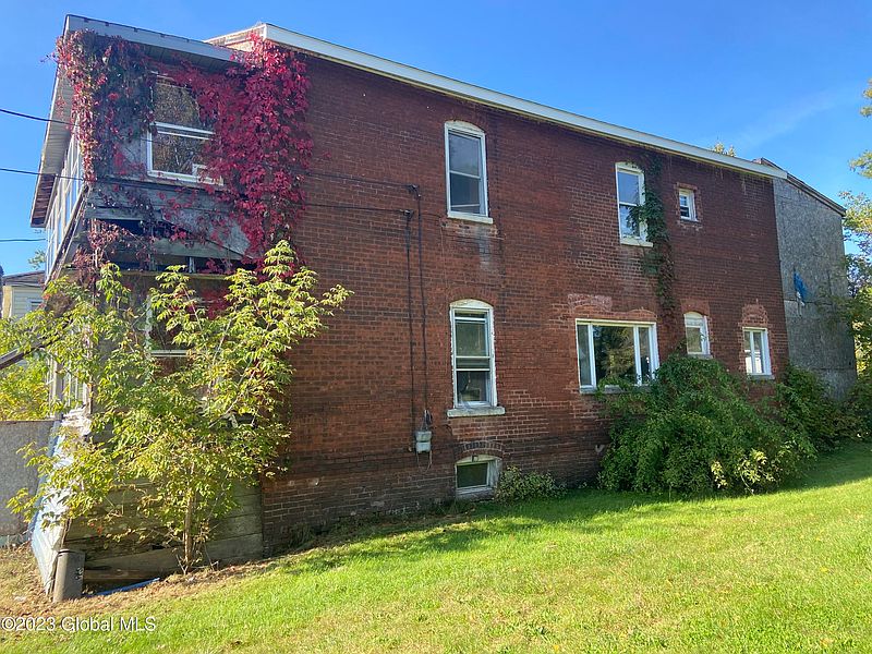 4th image of 66 West Street