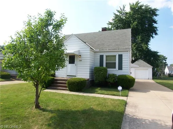 1747 E 36th St, Lorain, OH 44055