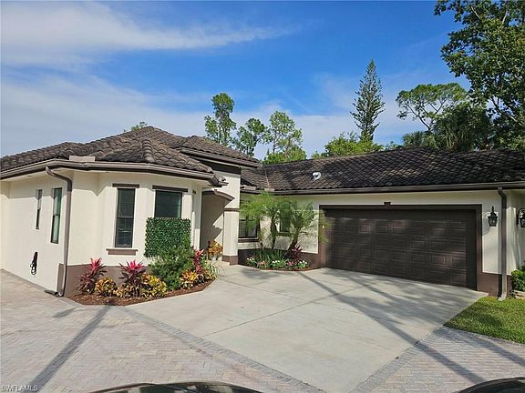 2nd image of 3393 21st AVE SW