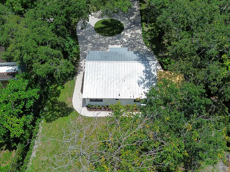 2101 Riverland Rd — Photo 37