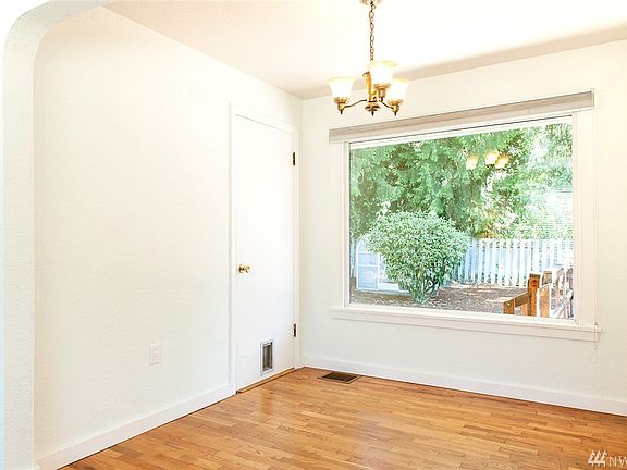 5th image of 12911 Lake City Blvd SW