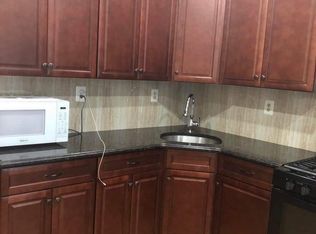 371 Armstrong Ave, Jersey City, NJ 07305