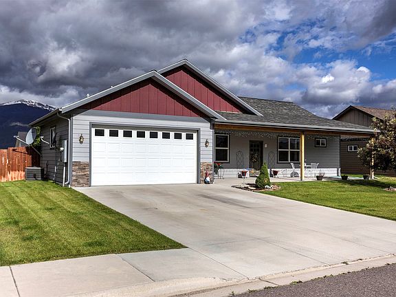 2nd image of 3541 Hitching Post Ln