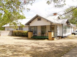 908 N Cypress St, Brady, TX 76825