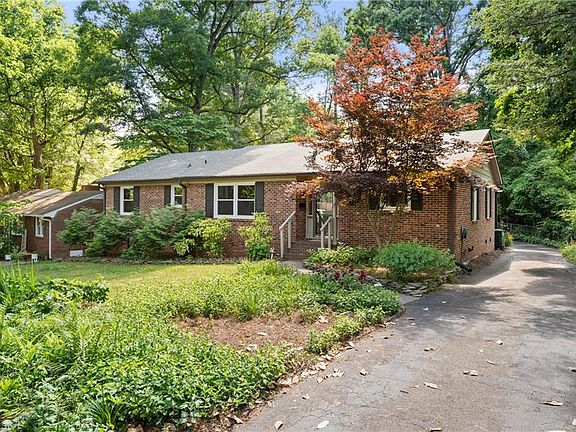 2nd image of 406 S Cliffdale Dr
