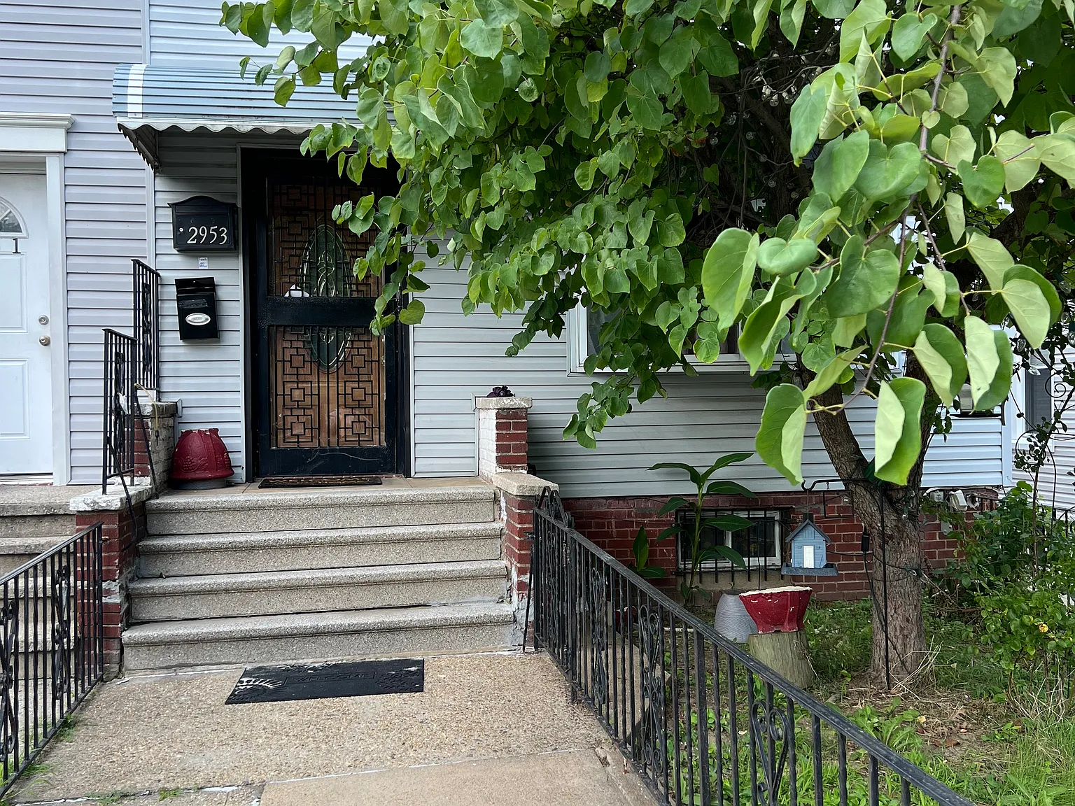 Harding Ave, Bronx — Photo 1