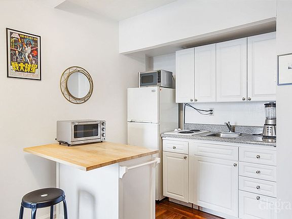 4th image of 5 Tudor City Pl APT 1935