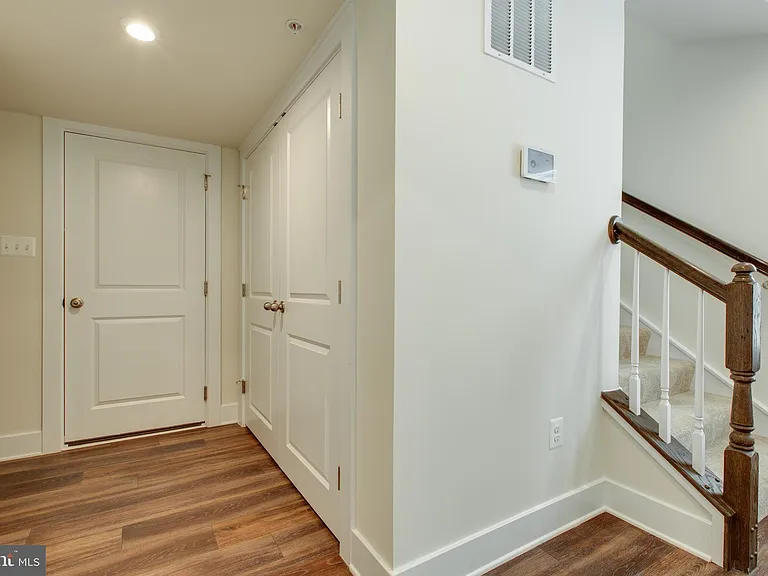 2546 Buckthorn Dr — Photo 43