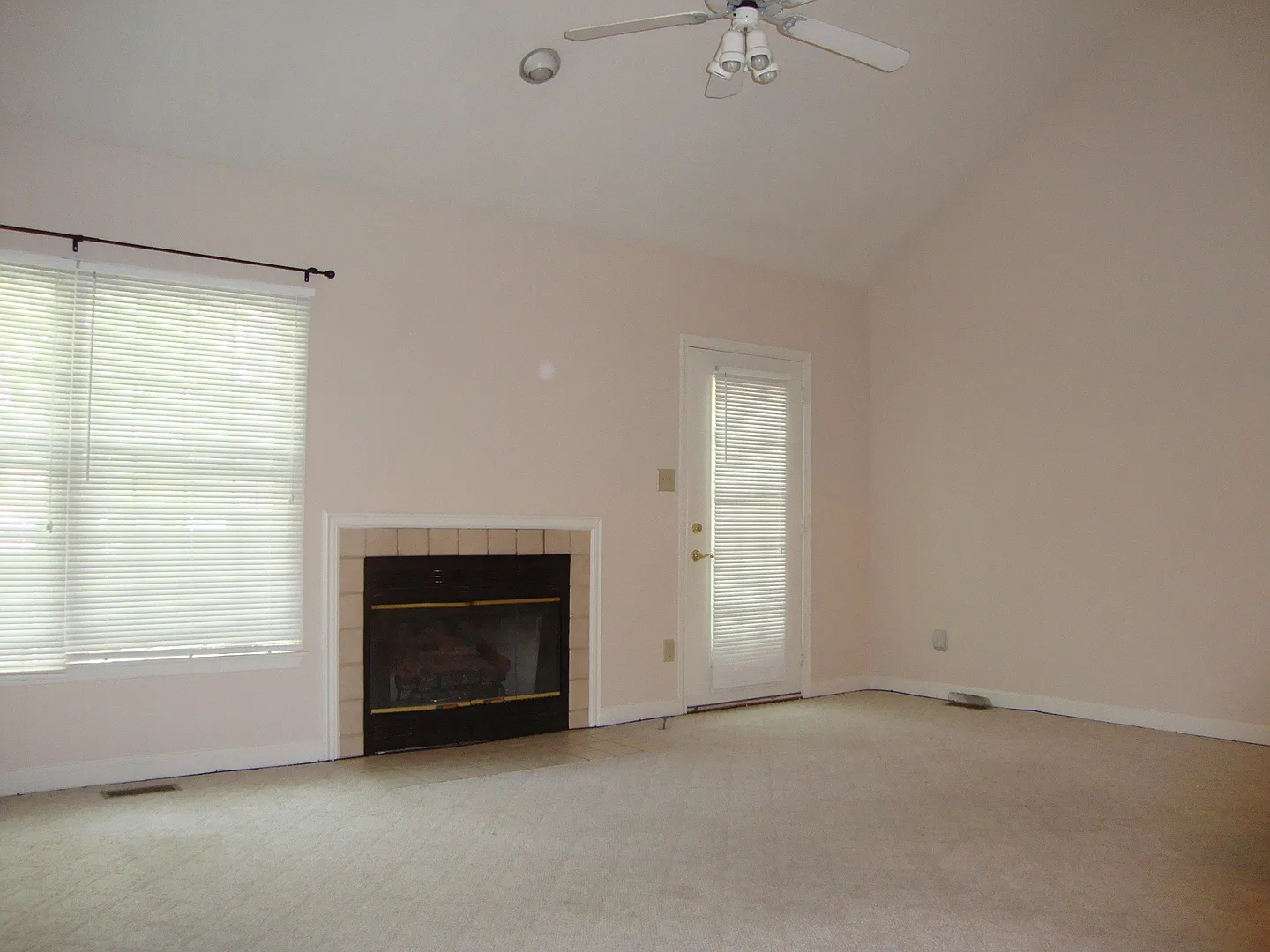703 Todd Trail, Newport News, VA — Photo 2