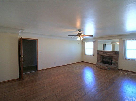 3rd image of 1615 S Campus Ave