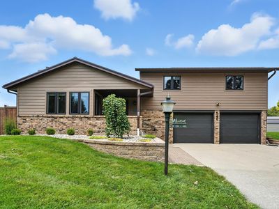 546 Westwood Dr, Nevada, IA, 50201