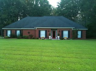 214 Fairways Dr, Vicksburg, MS 39183