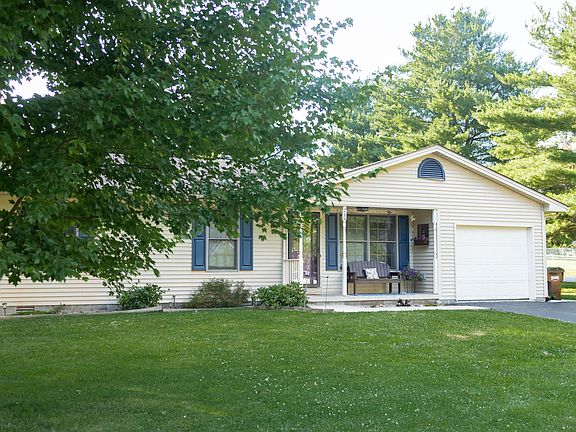 2nd image of 240 Flintwood Dr W