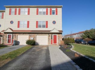 7267 Adams St, New Tripoli, PA 18066