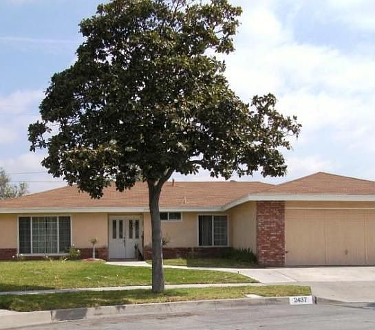 1st image of 2437 E Lizbeth Ave