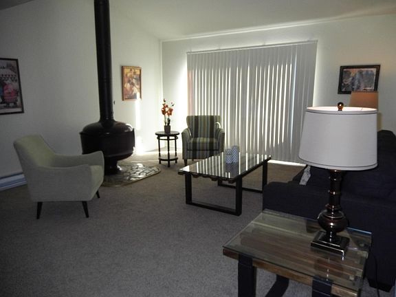 4th image of 638 Marcie Cir