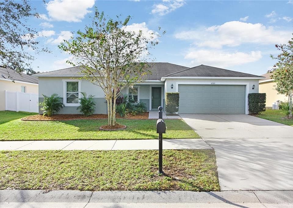 1st image of 10921 Pond Pine Dr