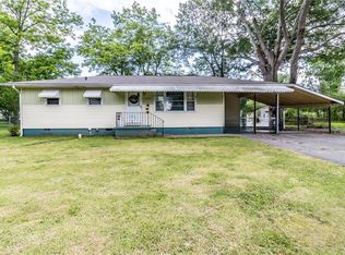 325 Garden Ave SE, Lindale, GA 30147