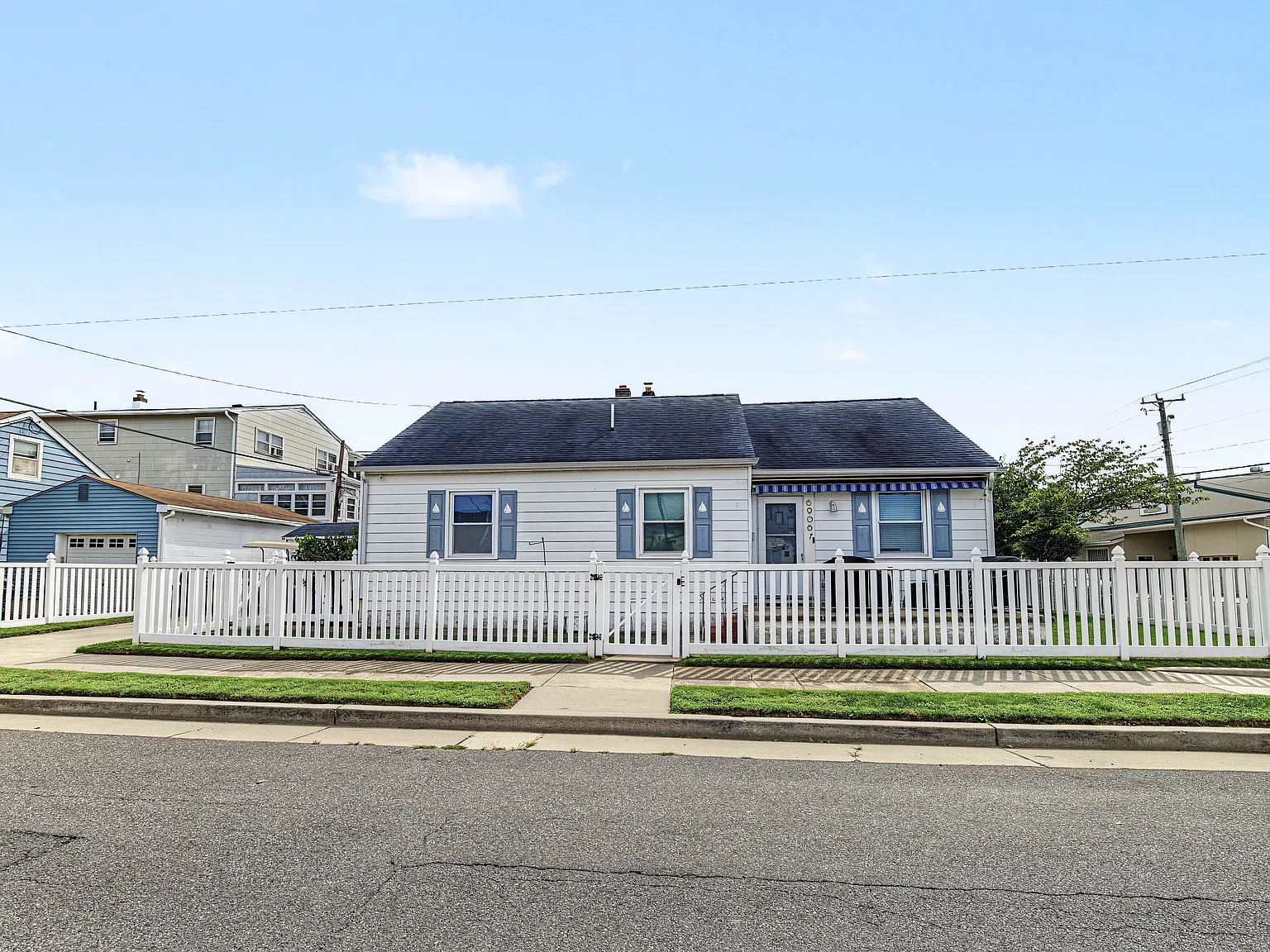 3 bed, $3,500 — Photo 1