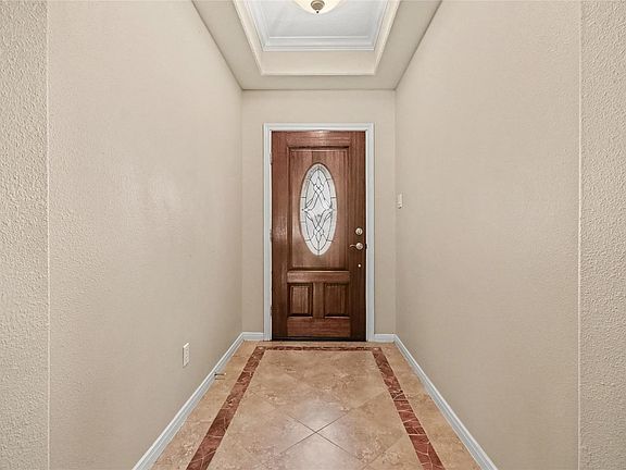4th image of 213 Rippling Creek Ln