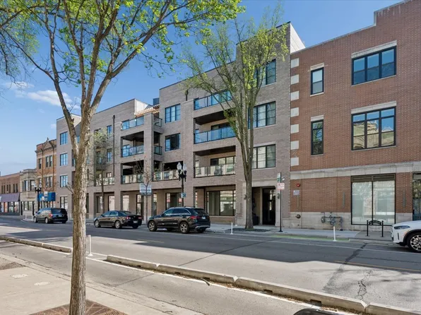4537 N Clark St #3C, Chicago, IL 60640