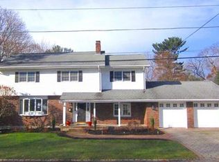 108 Pine Ridge Rd, Medford, MA 02155