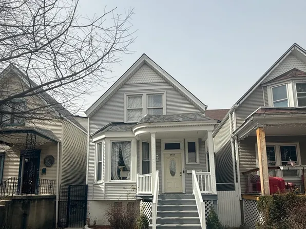 2932 N Whipple St, Chicago, IL 60618