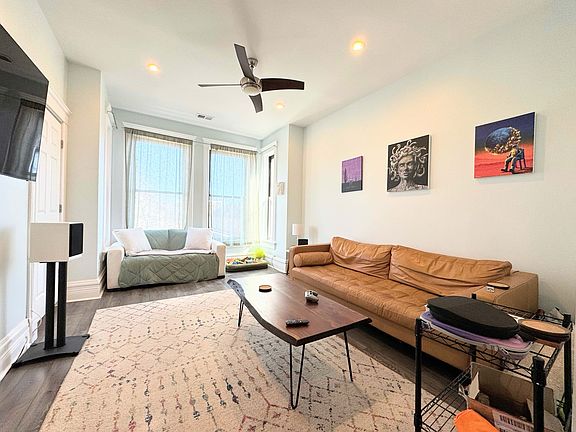 2nd image of 3412 N Janssen Ave #3