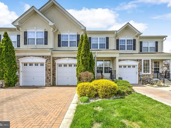 25 Kingswood Ct, Westampton, NJ 08060