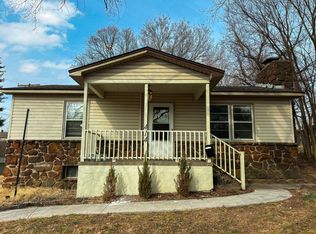 414 E Glenview Pl, Neosho, MO 64850