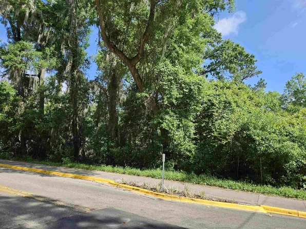 Lucy St, Tallahassee, FL 32308