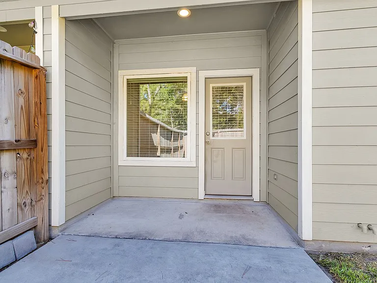 15841 Beechnut Dr — Photo 3