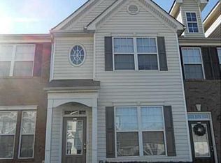 2704 Heathrow Dr, Lawrenceville, GA 30043