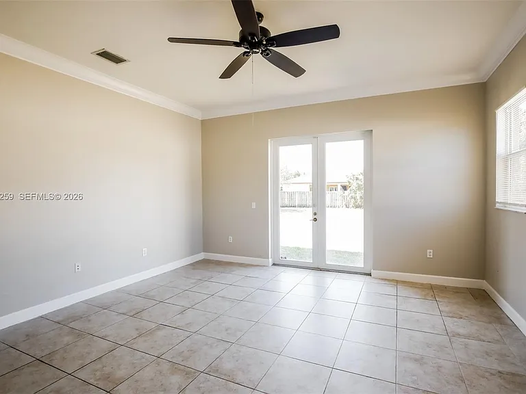 18686 SW 132nd Ave #O — Photo 10