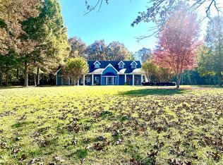 7590 Wolfe Rd, Columbus, MS 39705