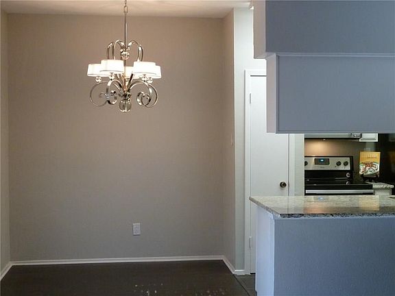 4th image of 7107 Holly Hill Dr #7