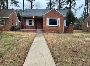 915 Hampton Rd, Petersburg, VA 23805