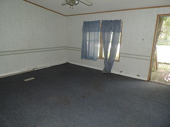 5th image of 8846 Old Creek St