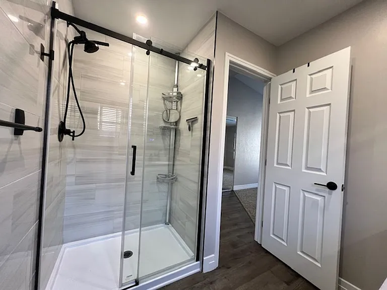2526 Wolverton Ave — Photo 21