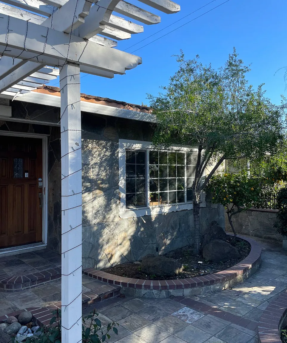 3 bed, 1250 sqft, $1,450 — Photo 4