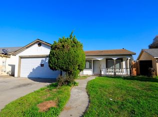 1108 Pine Tree Ln, Modesto, CA 95351