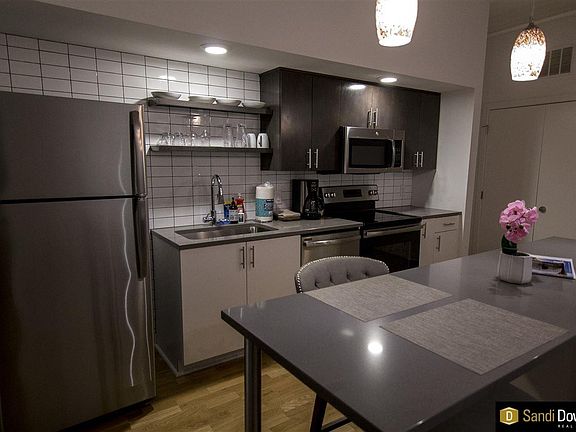 3rd image of 417 S 12th St #311