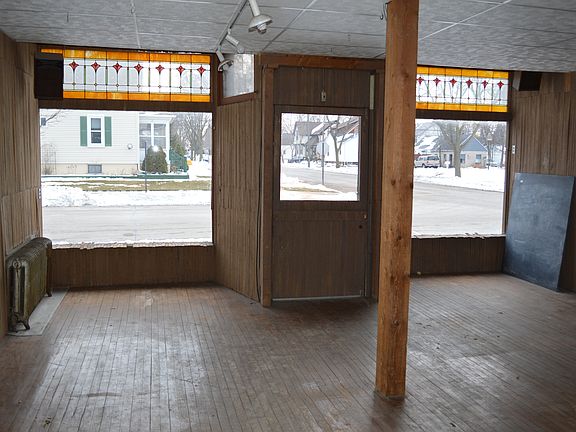 2nd image of 336 Superior Ave