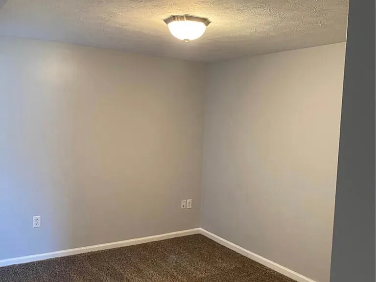 106 Kenilworth Ct — Photo 10