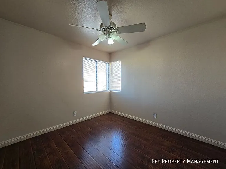 4541 Fireside Ln — Photo 23