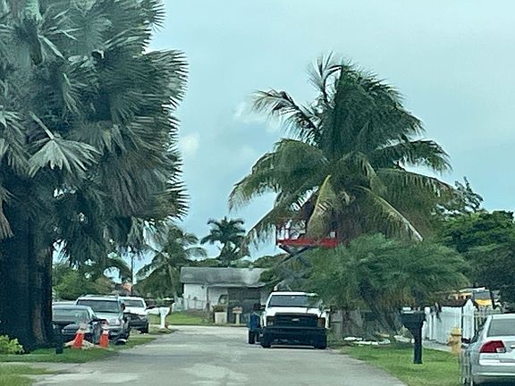 4th image of 25941 SW 130th Ave