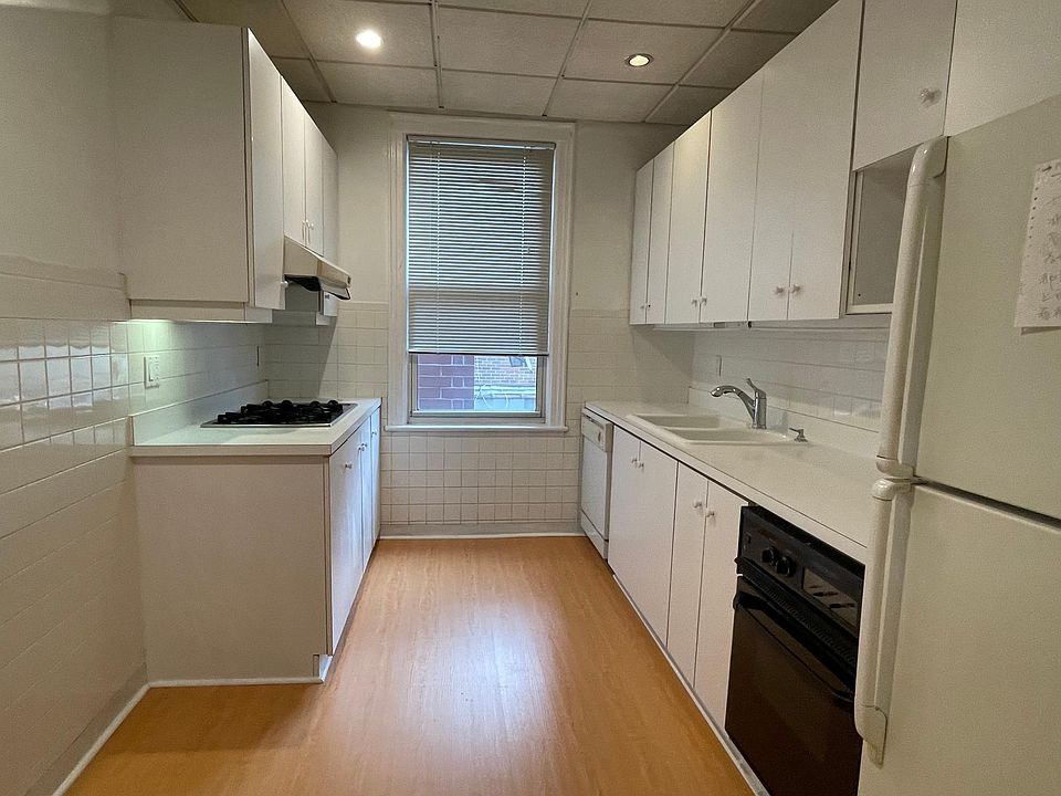 2nd image of 13223 41st Ave #1