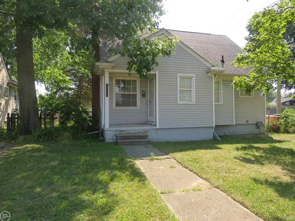 22404 Rausch Ave, Eastpointe, MI 48021